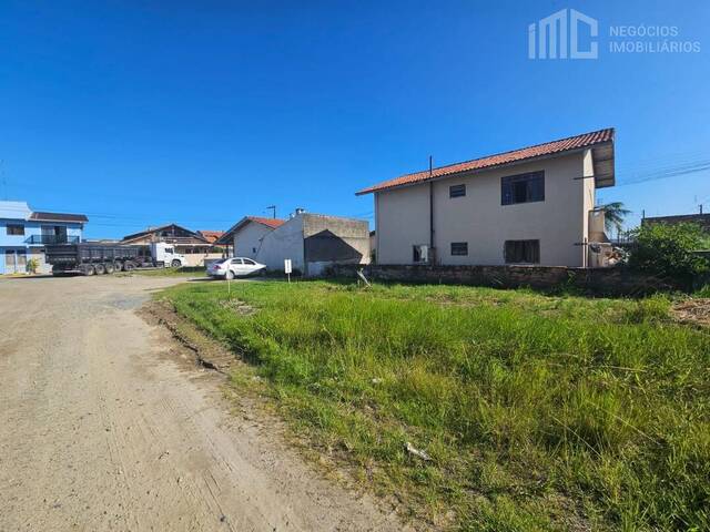 Terreno para Venda em Balneário Barra do Sul - 3