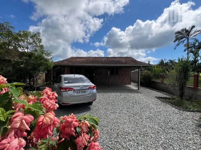 Casa para Venda em Balneário Barra do Sul - 3