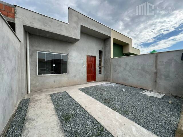 #1064 - Casa para Venda em Balneário Barra do Sul - SC