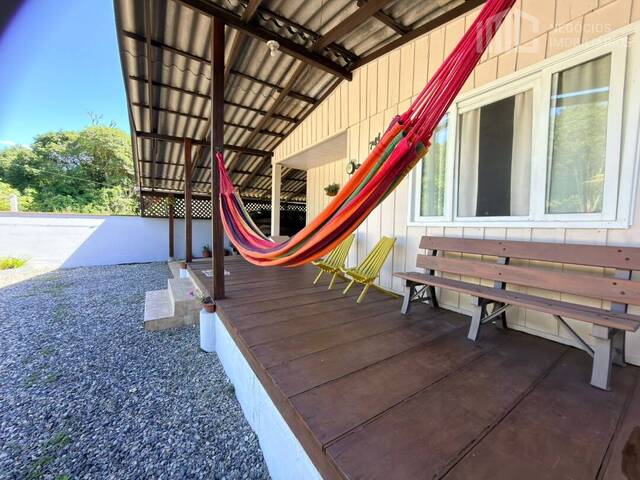 Casa para Venda em Balneário Barra do Sul - 3