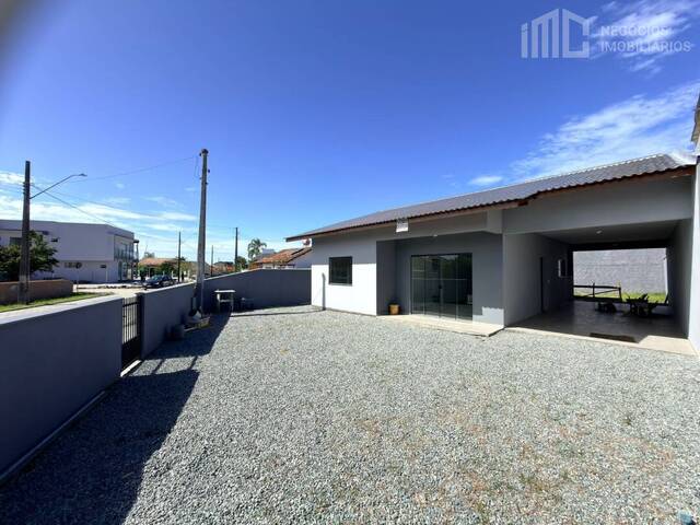 Casa para Venda em Balneário Barra do Sul - 3