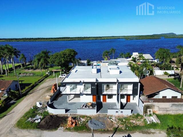 Casa para Venda em Balneário Barra do Sul - 4