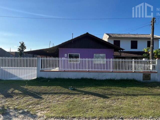 Casa para Venda em Balneário Barra do Sul - 4