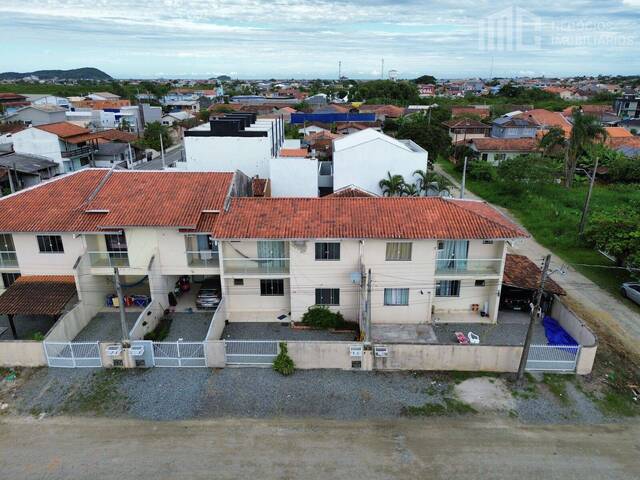 Casa para Venda em Balneário Barra do Sul - 2