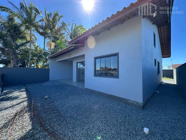 Casa para Venda em Balneário Barra do Sul - 4
