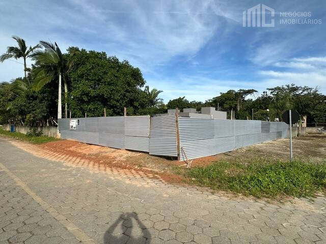 Casa para Venda em Balneário Barra do Sul - 5