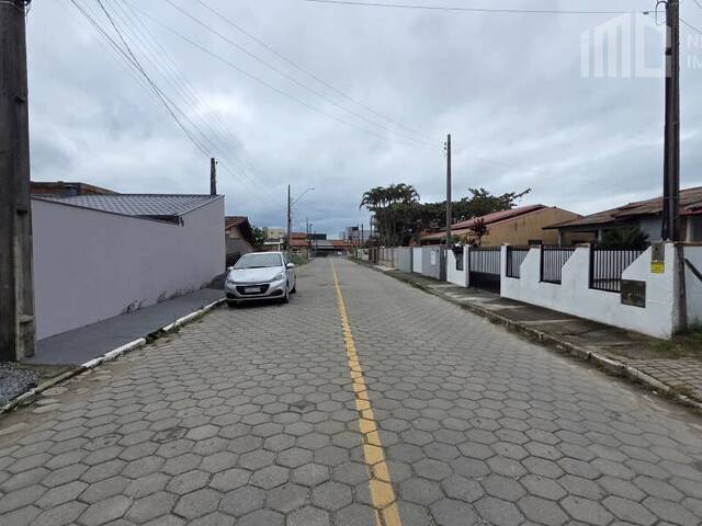 Terreno para Venda em Balneário Barra do Sul - 4