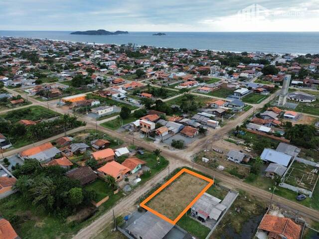 Venda em Salinas - Balneário Barra do Sul