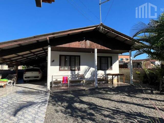 Casa para Venda em Balneário Barra do Sul - 3