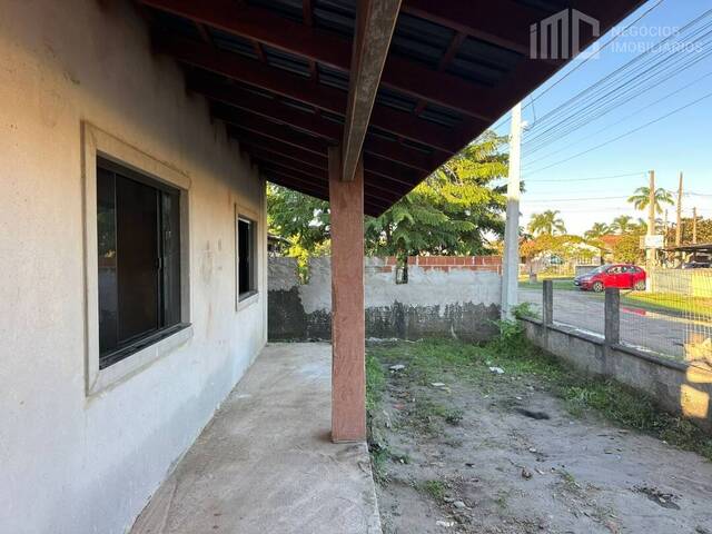 Casa para Venda em Balneário Barra do Sul - 2