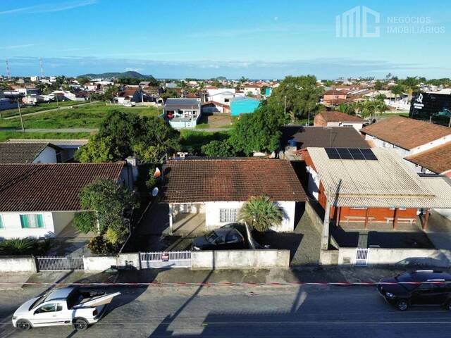 Casa para Venda em Balneário Barra do Sul - 5