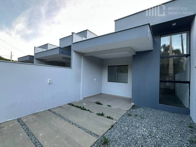 Casa para Venda em Balneário Barra do Sul - 2