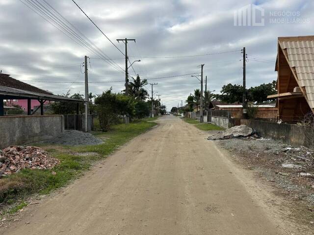 Terreno para Venda em Balneário Barra do Sul - 3