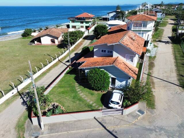 Casa para Venda em Balneário Barra do Sul - 3