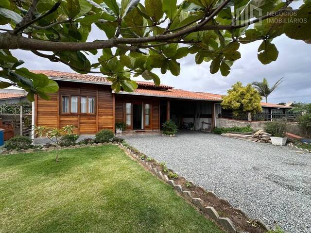Casa para Venda em Balneário Barra do Sul - 3