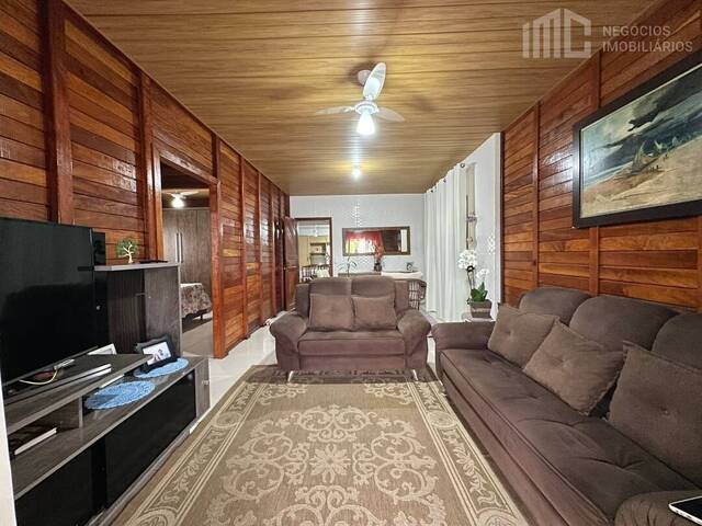 Casa para Venda em Balneário Barra do Sul - 5