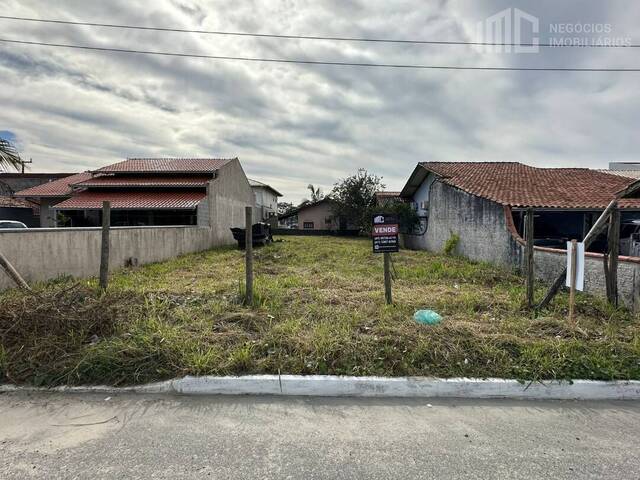 Terreno para Venda em Balneário Barra do Sul - 3