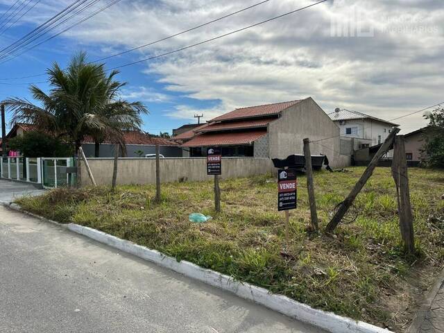 Terreno para Venda em Balneário Barra do Sul - 4
