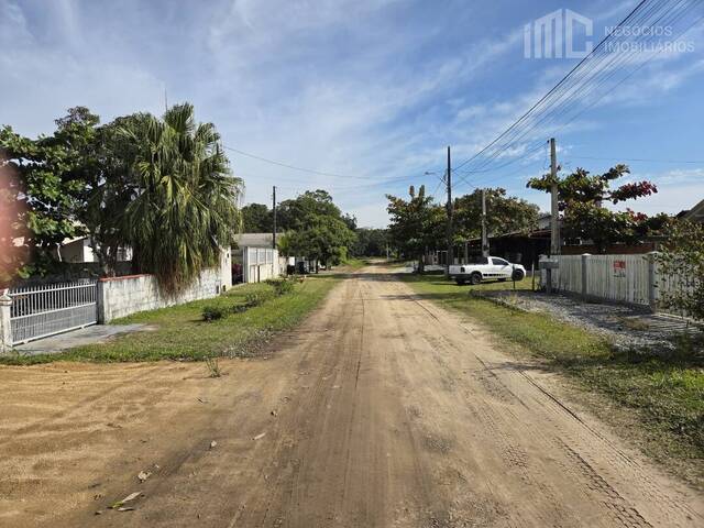 Terreno para Venda em Balneário Barra do Sul - 3