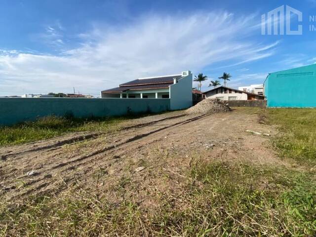 Terreno para Venda em Balneário Barra do Sul - 2