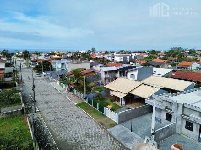 Casa para Venda em Balneário Barra do Sul - 2