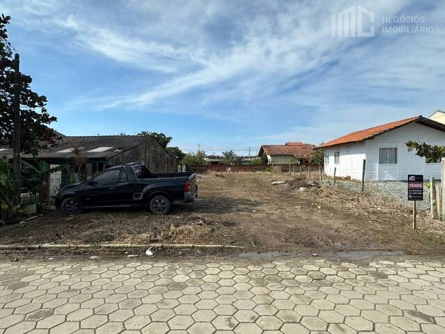 Terreno para Venda em Balneário Barra do Sul - 2