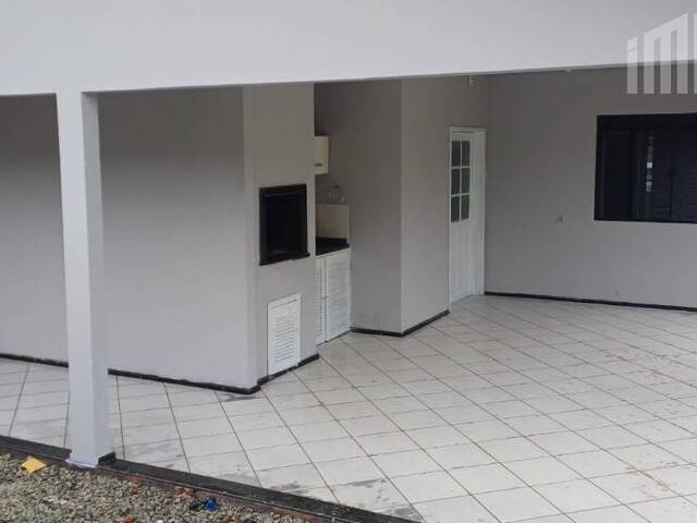 Casa para Venda em Balneário Barra do Sul - 4