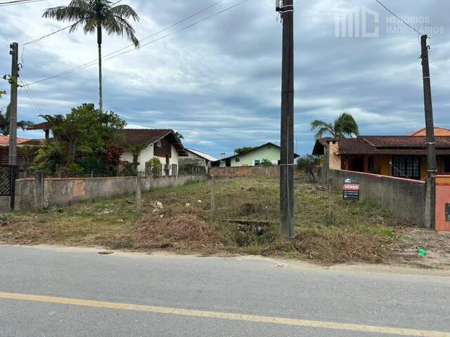 Venda em Salinas - Balneário Barra do Sul
