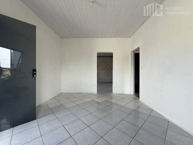 #2423 - Casa para Venda em Balneário Barra do Sul - SC