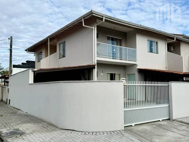 Casa para Venda em Balneário Barra do Sul - 3