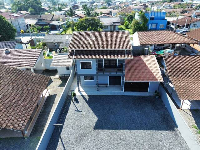 Sobrado para Venda em Balneário Barra do Sul - 2