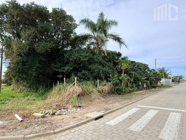 Terreno para Venda em Balneário Barra do Sul - 4