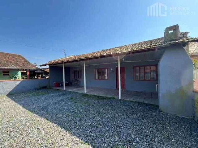 #2481 - Casa para Venda em Balneário Barra do Sul - SC - 2