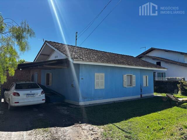 Casa para Venda em Balneário Barra do Sul - 1