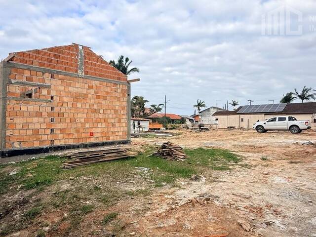 Casa para Venda em Balneário Barra do Sul - 5