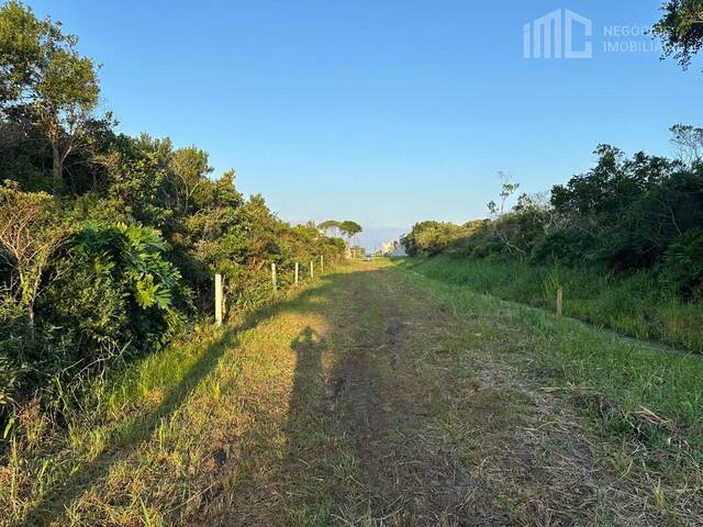 Terreno para Venda em Balneário Barra do Sul - 3