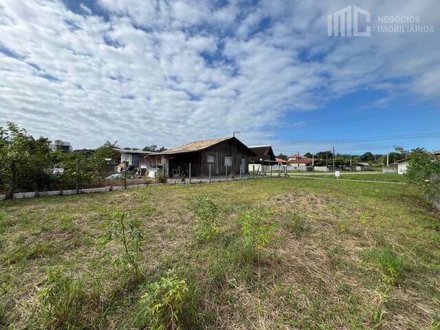 Terreno para Venda em Balneário Barra do Sul - 2